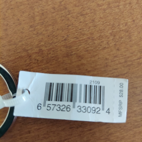 NWT COACH Daisy Keychain in Pink! - Picture 5 of 5